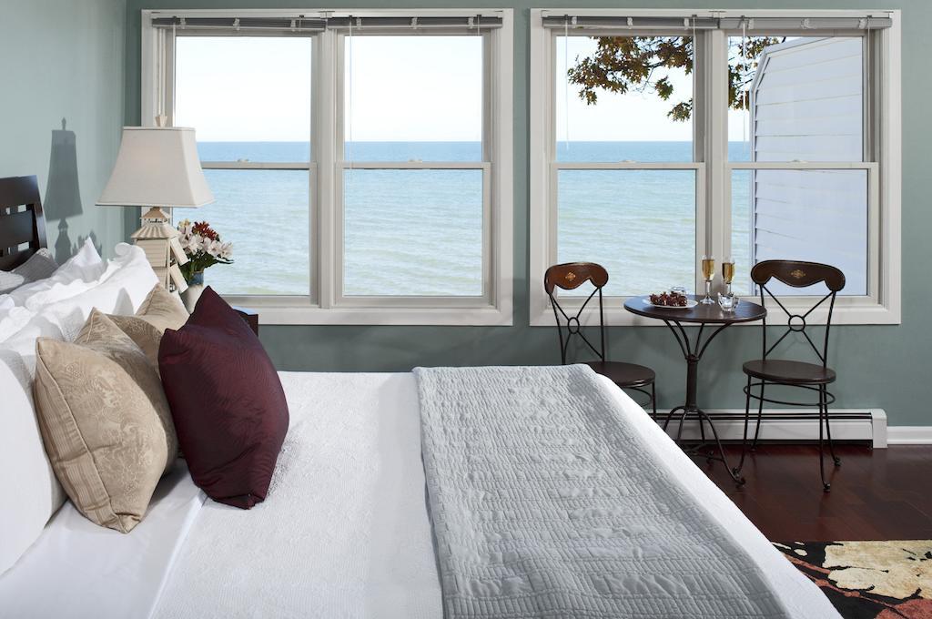 Bed and Breakfast Huron House Oscoda Экстерьер фото