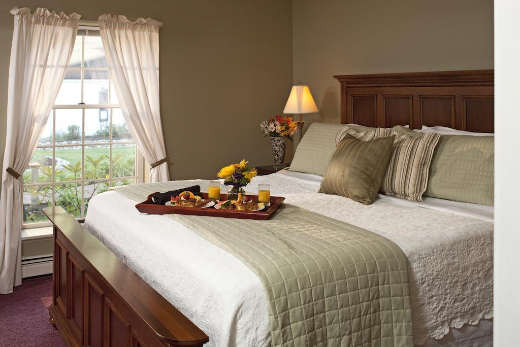 Bed and Breakfast Huron House Oscoda Экстерьер фото