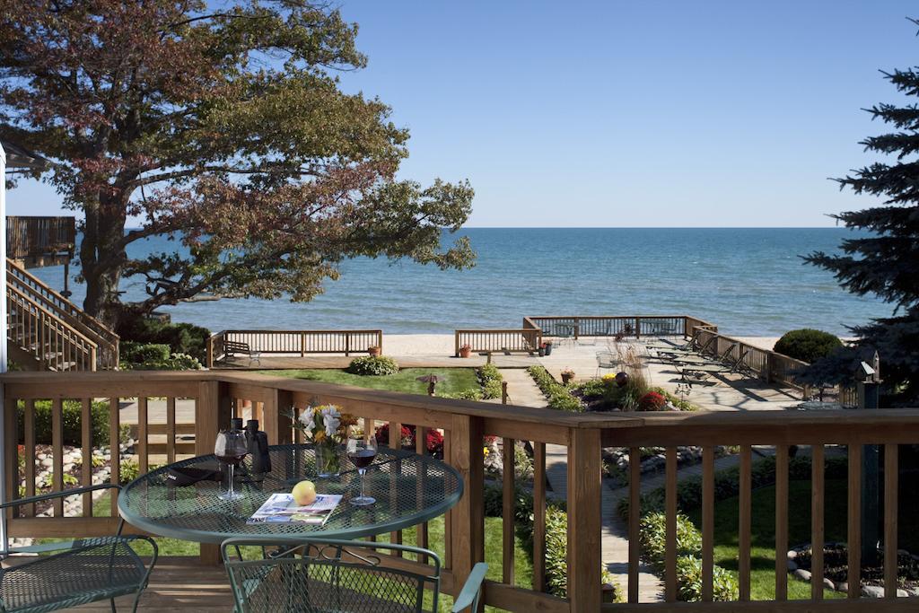 Bed and Breakfast Huron House Oscoda Экстерьер фото